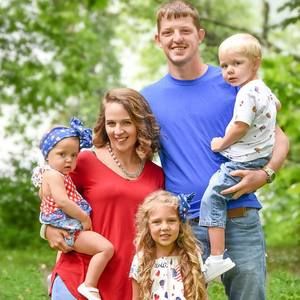 Meet your Posher, Elizabeth